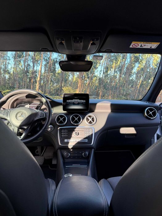 Mercedes-Benz A 180 d AMG Line Aut.