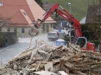 Wyburzenia rozbiórki budynków wywóz gruzu śmieci