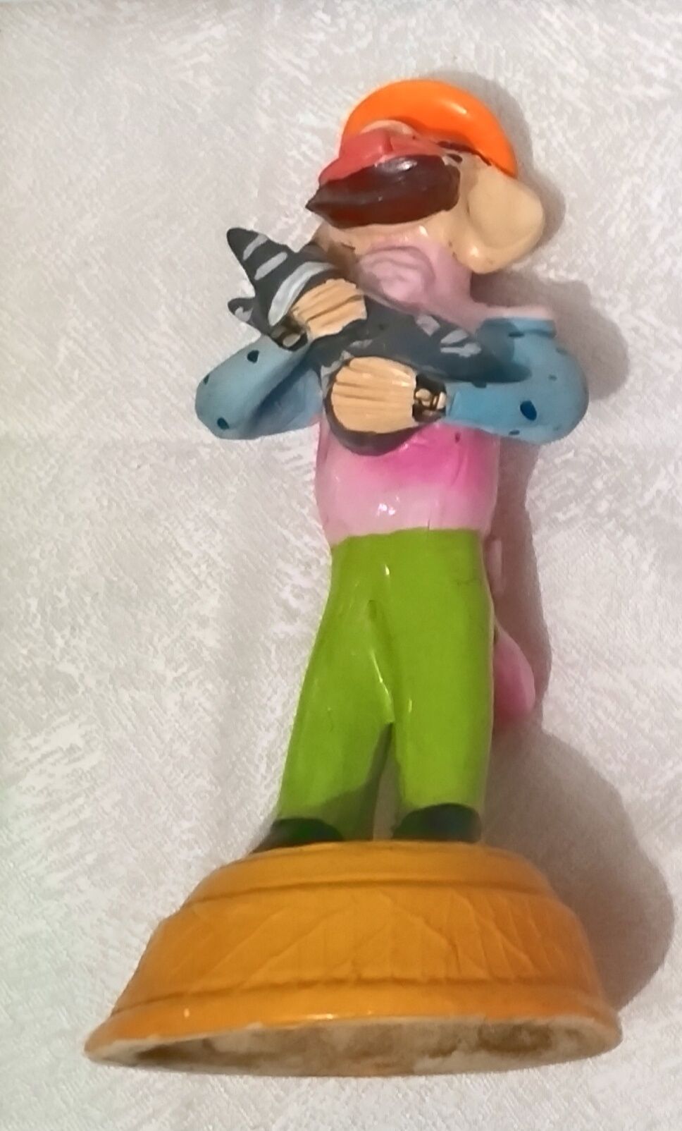 Artesanato Júlia Côta _Homem de barro pintado
