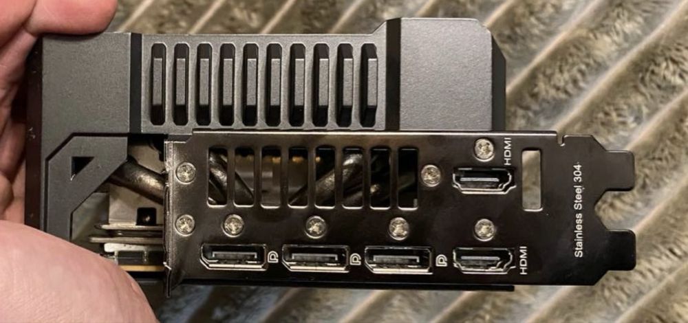 Продам видеокарту Asus Rtx 4080 16 gb