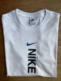 T shirt Nike Nova