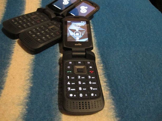 Sonim XP3 XP3800 4G LTE flip Phone IP68 (есть уценка)
