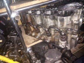 ГБЦ Opel Isuzu 1.7 8V 1.7 16V 2.0dti 2.2dt 2,5 Comb Astr Vectr Zafira