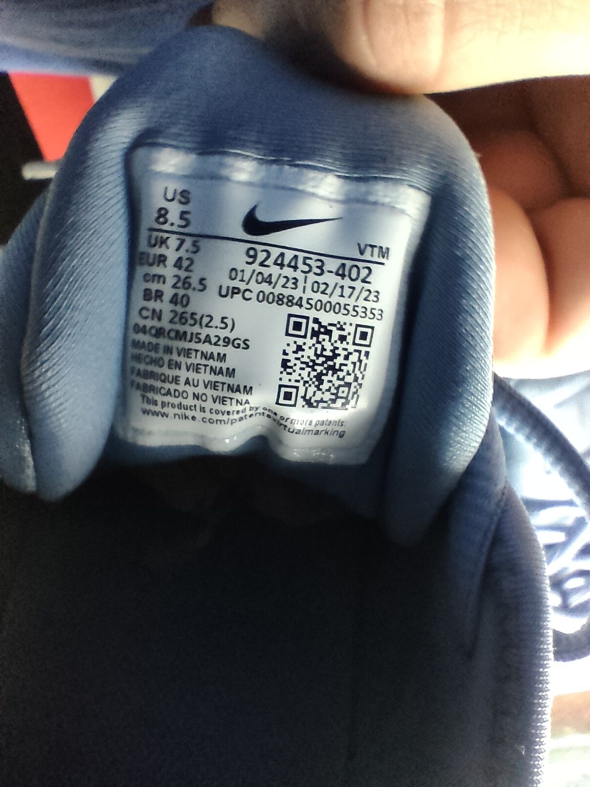 Buty Nike Air VaporMax Plus, rozmiar 42, nowe