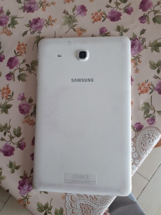 Tablet samsung galaxy tab e