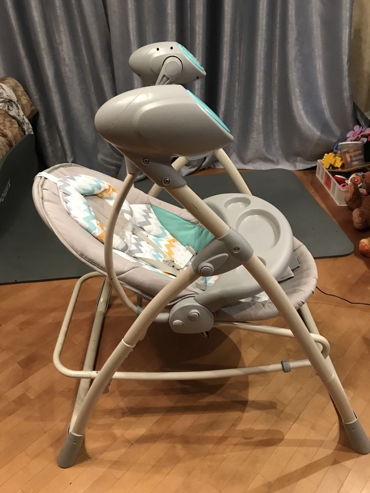 Carrello Nanny дитяче крісло-гойдалка,3пол.рег.спинки,.столик,