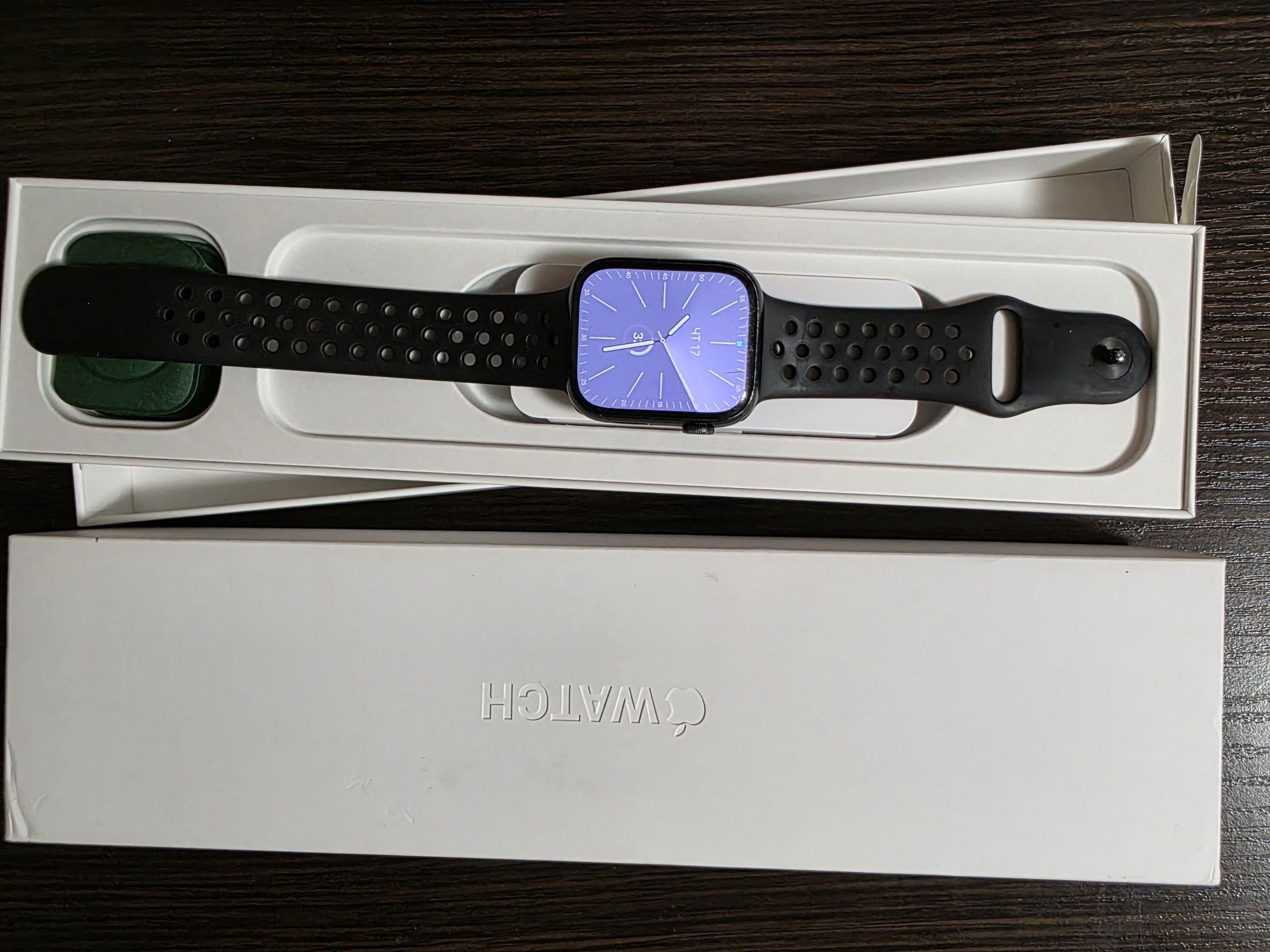 Apple Watch Series 7 45mm Aluminium GPS + коробка