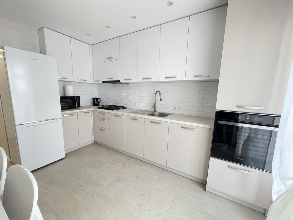 ОРЕНДА 1-кім квартири (вул. Корольова)