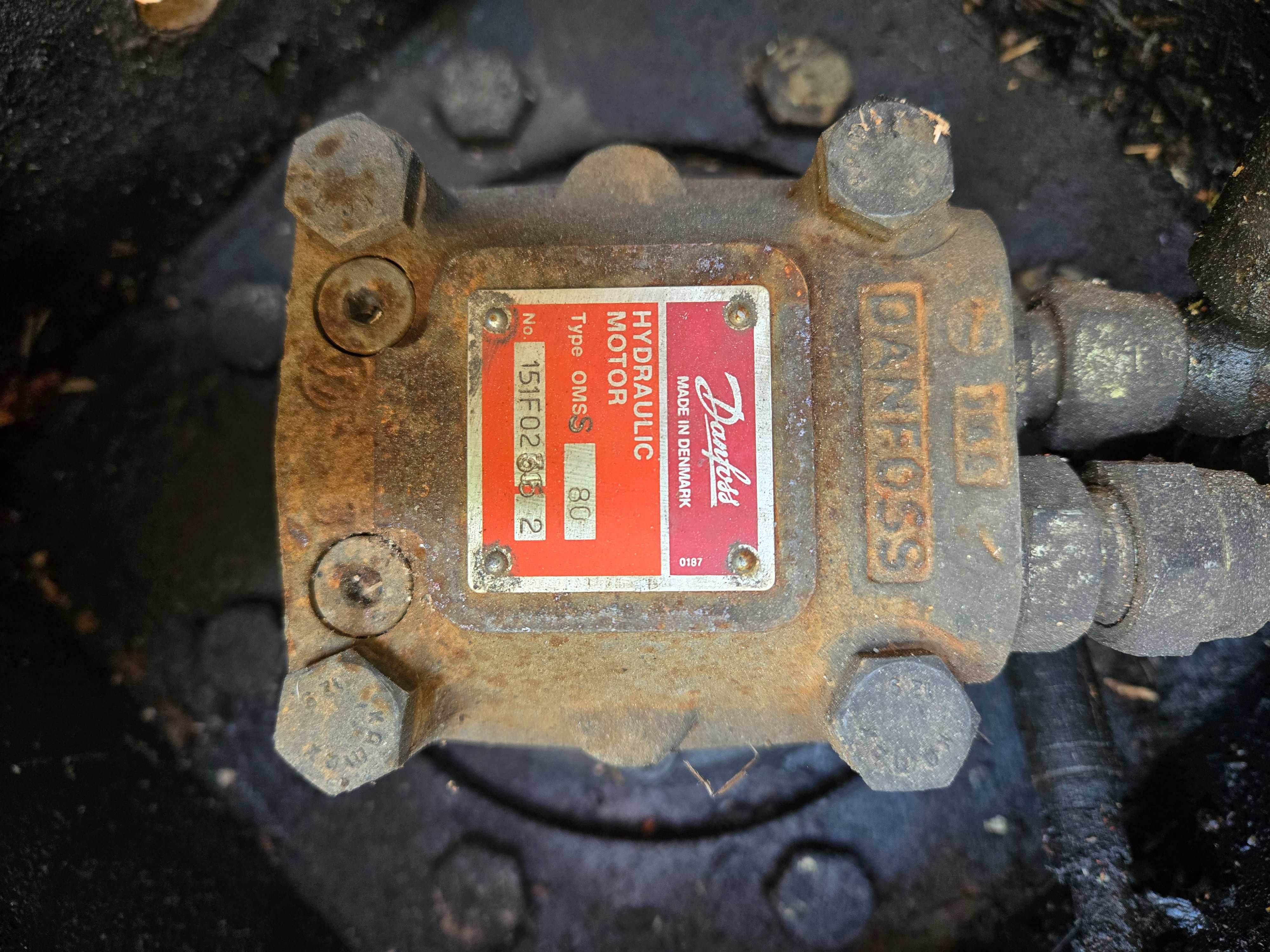 Motores hidraulicos con reductor