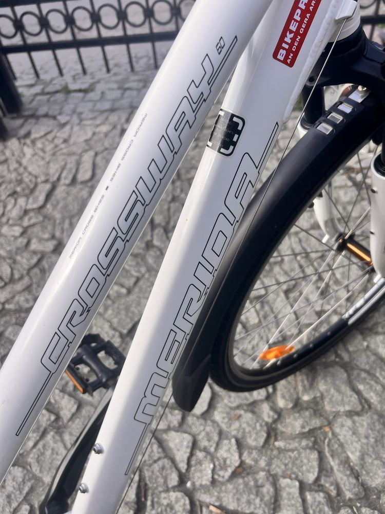 Damka merida crossway kola 28 rama M
