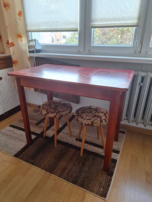 Stół kuchenny mahoń