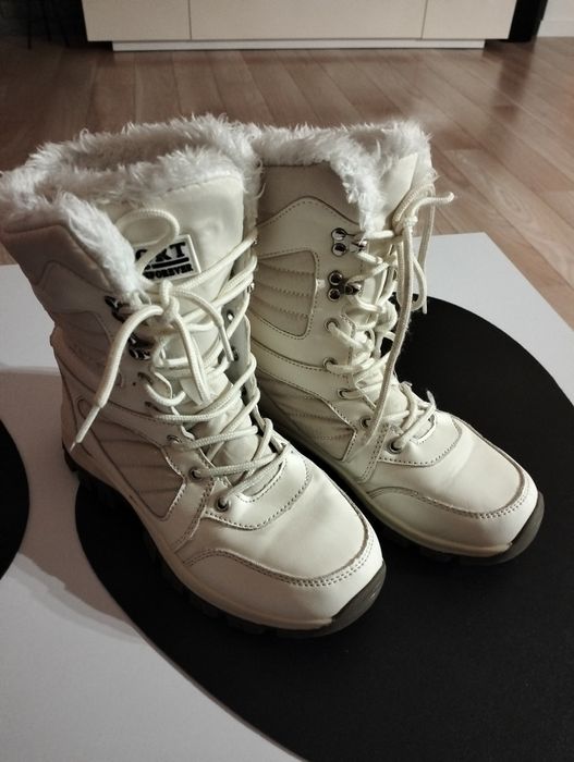 buty zimowe dziewczęce , śniegowce r. 36