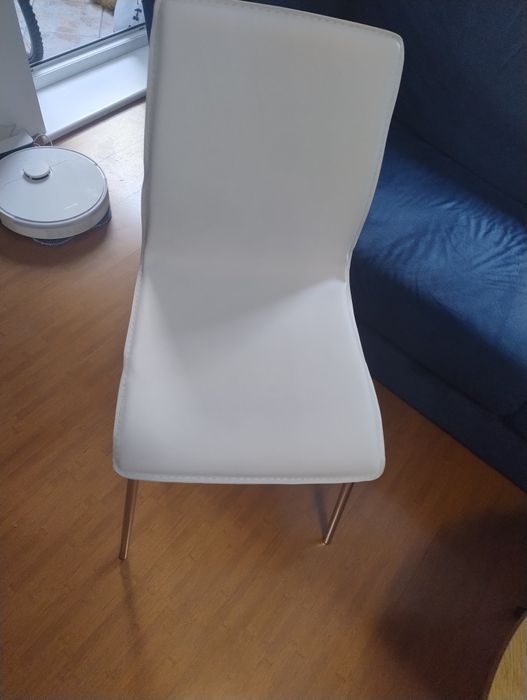 Krzesła skórzane 5 sztuk cnana za sztukę