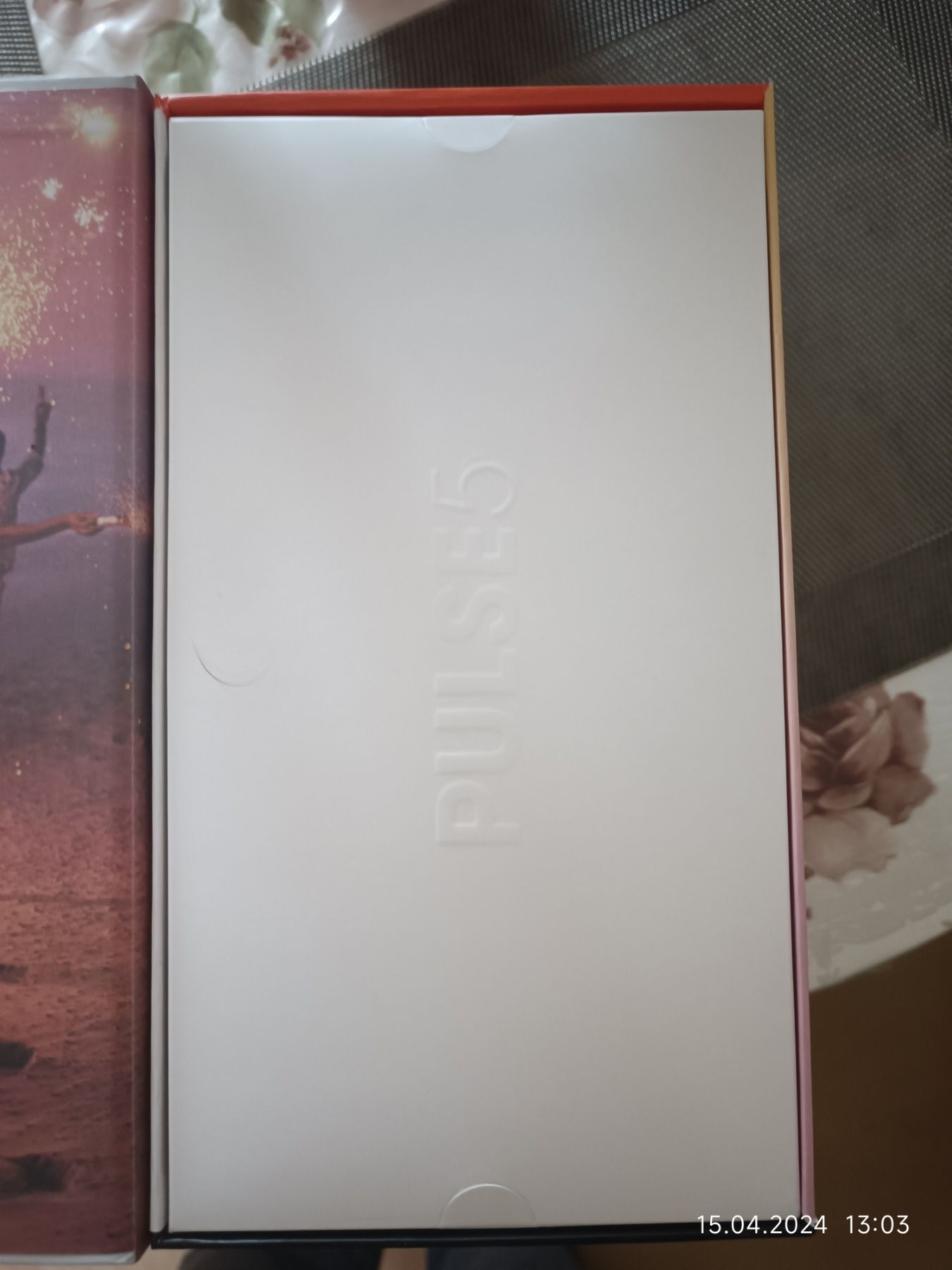Продаю колонку JBL pulse5
