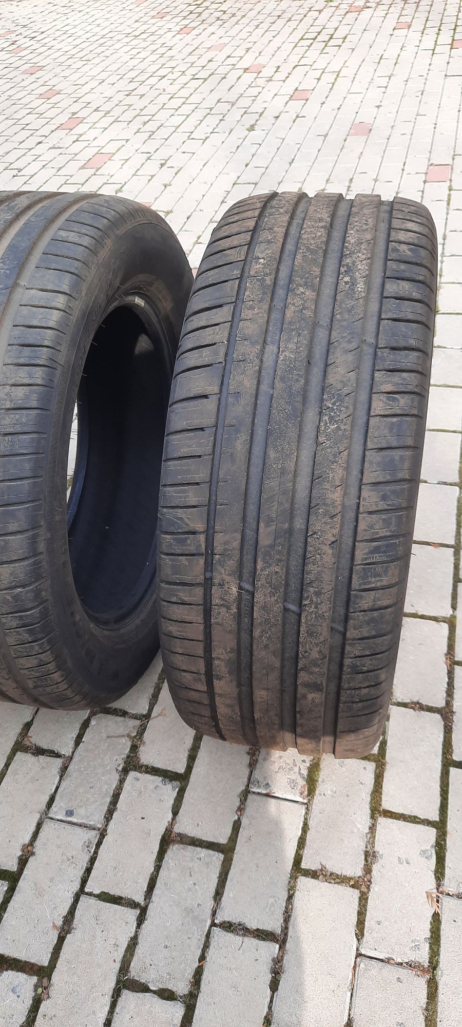 Продам летнюю резину Michelim 275/55R19