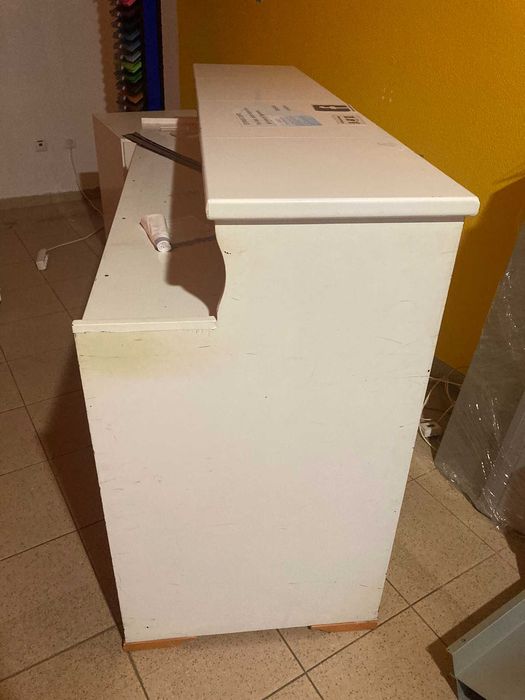 Estantes para loja (papelaria ou livraria)