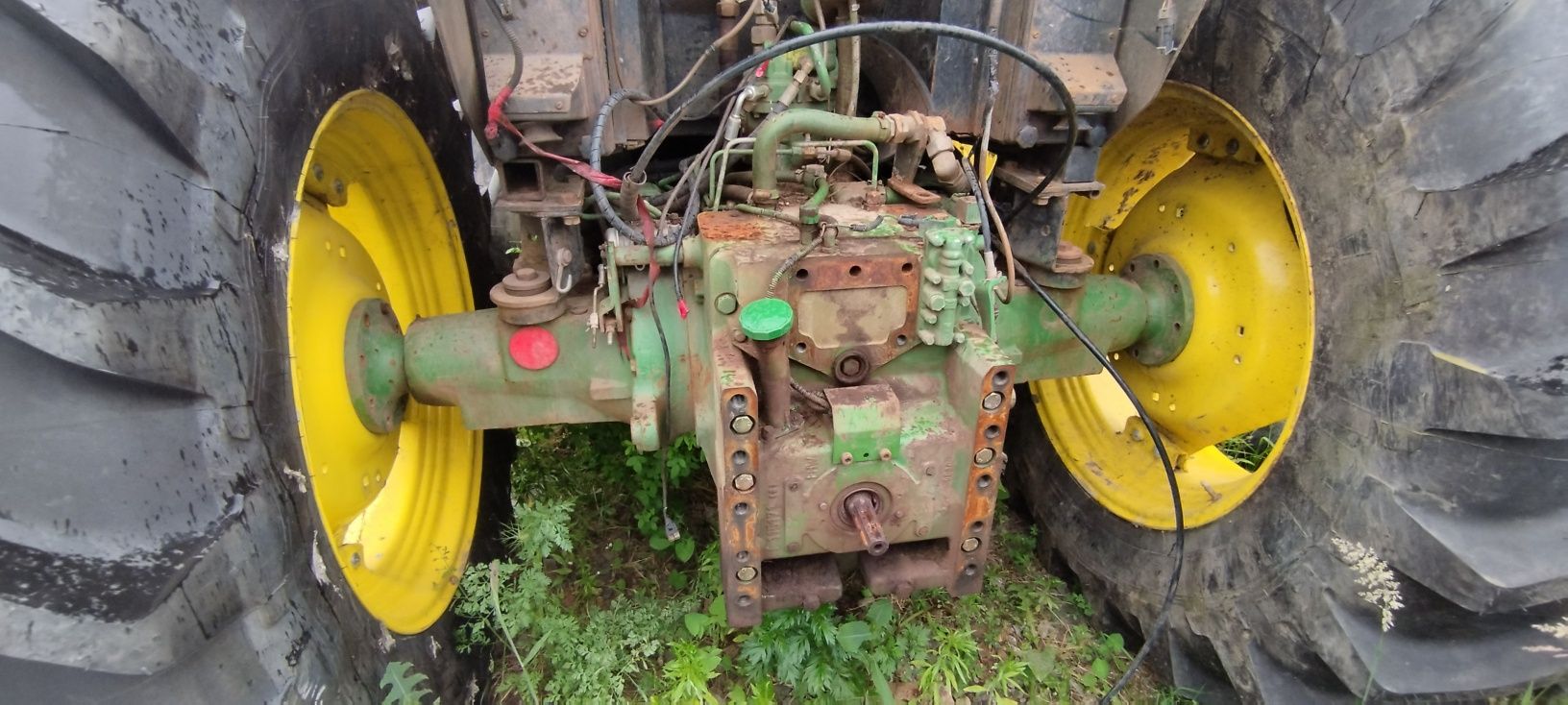 Części do ciągnika John Deere 6610 , przedni napęd