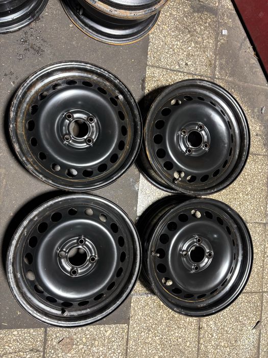 GG1 Komplet felg stalowych 15” 4x100 Renault
