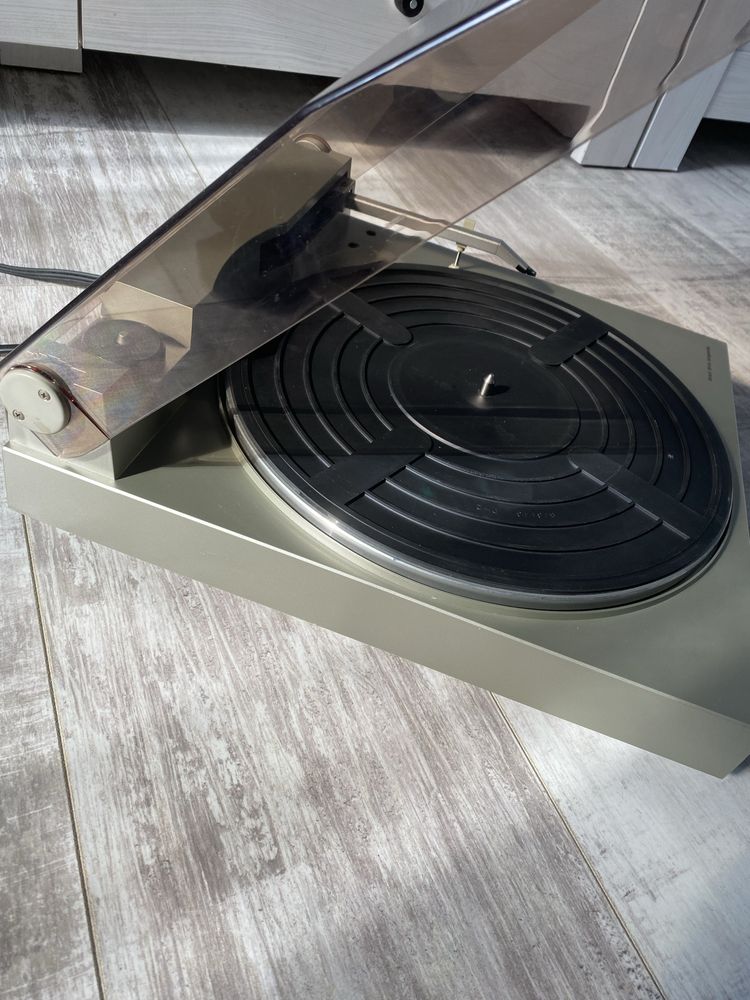 Nordmende HiFi RP 991 gramofon linearny
