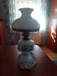 Stara lampa stołowa