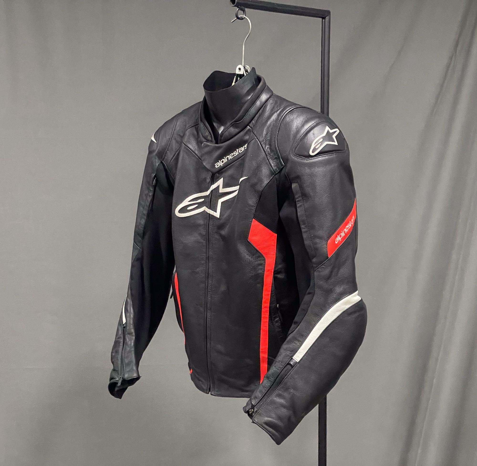 Мотокуртка Alpinestars, Dainese, Macna  Faster V2 Airflow