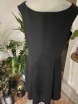 Czarna elegancka sukienka rozm. 44
