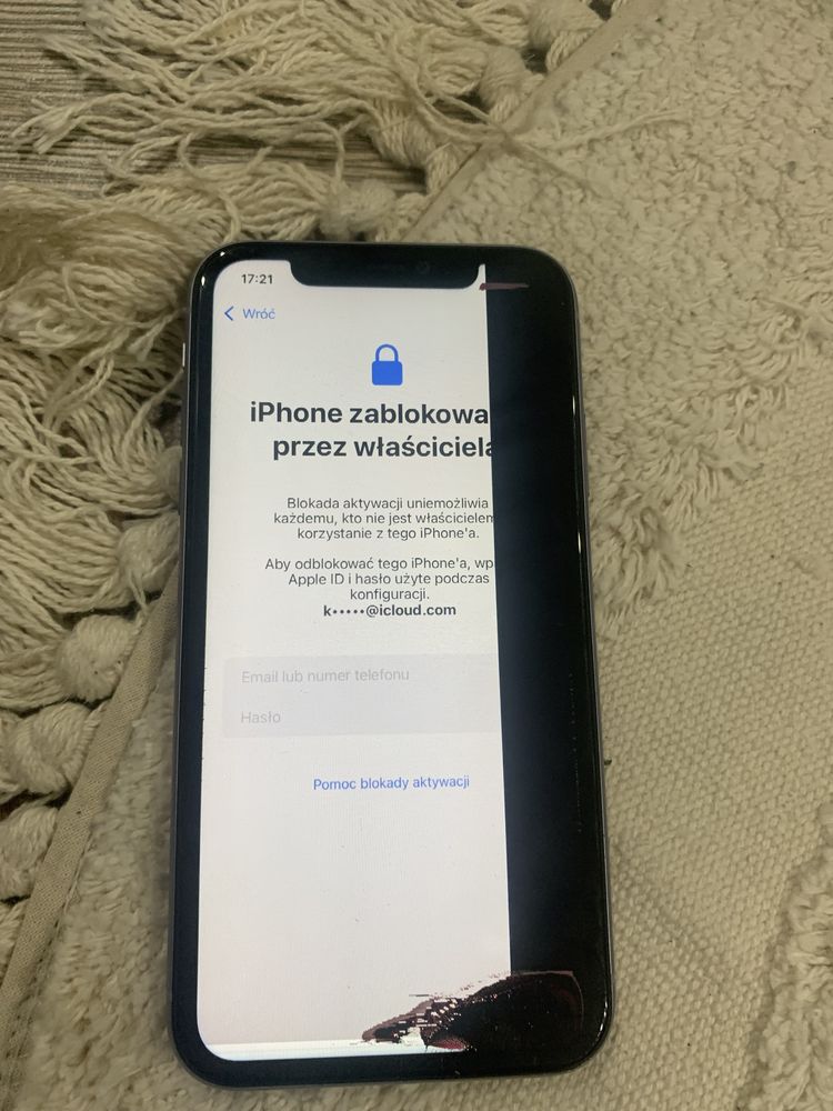 Iphone 11 128gb ICLOUD