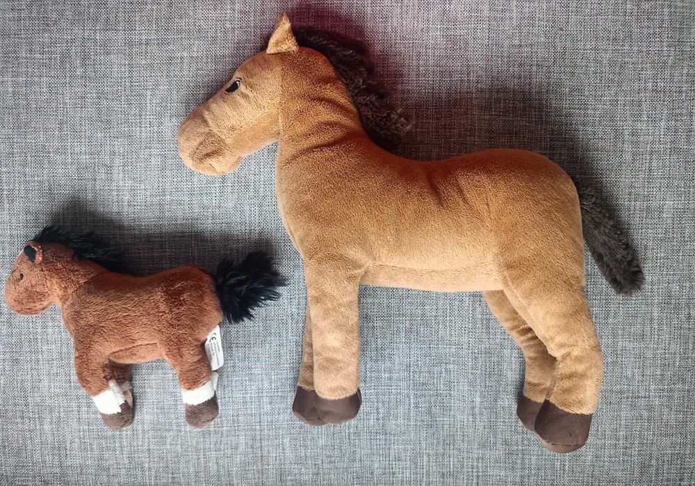 Konie klacz/koń źrebak maskotka pluszak