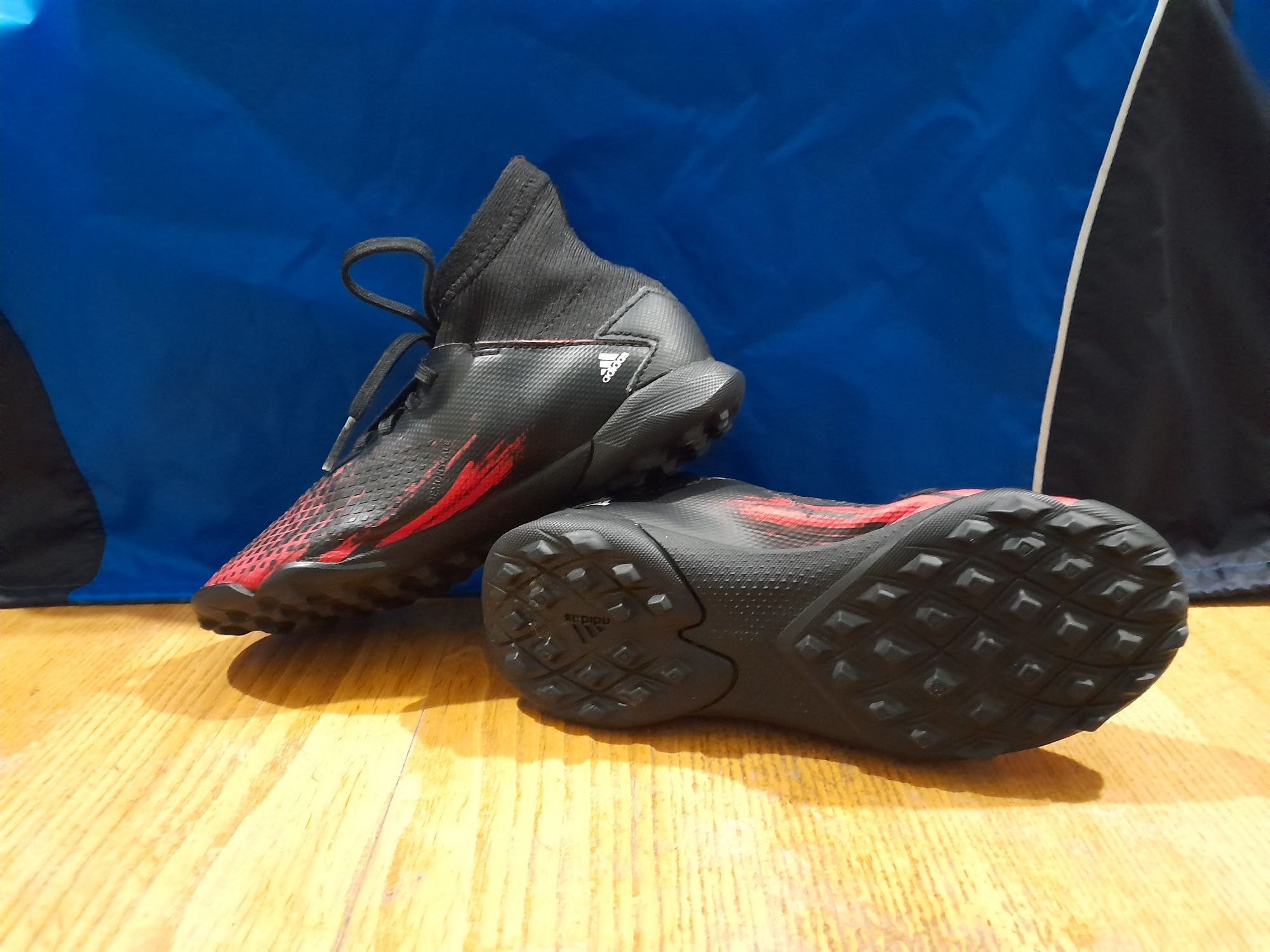 Оригинал Сороконожки Adidas Predator 20.3 TF идеал, 30,5/ 18,5 см