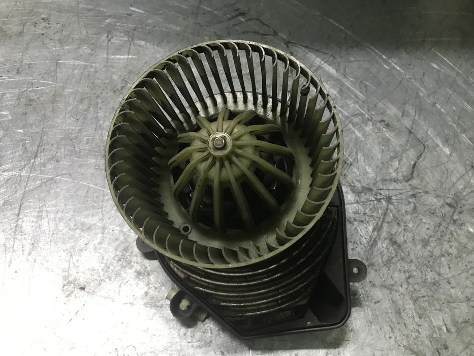 MOTOR / VENTILADOR DA SOFAGEM AUDI A4 B5 / VOLKSWAGEN PASSAT B5 REF 8D1820021