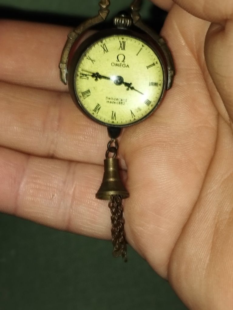 Omega сфера винтажные часы.