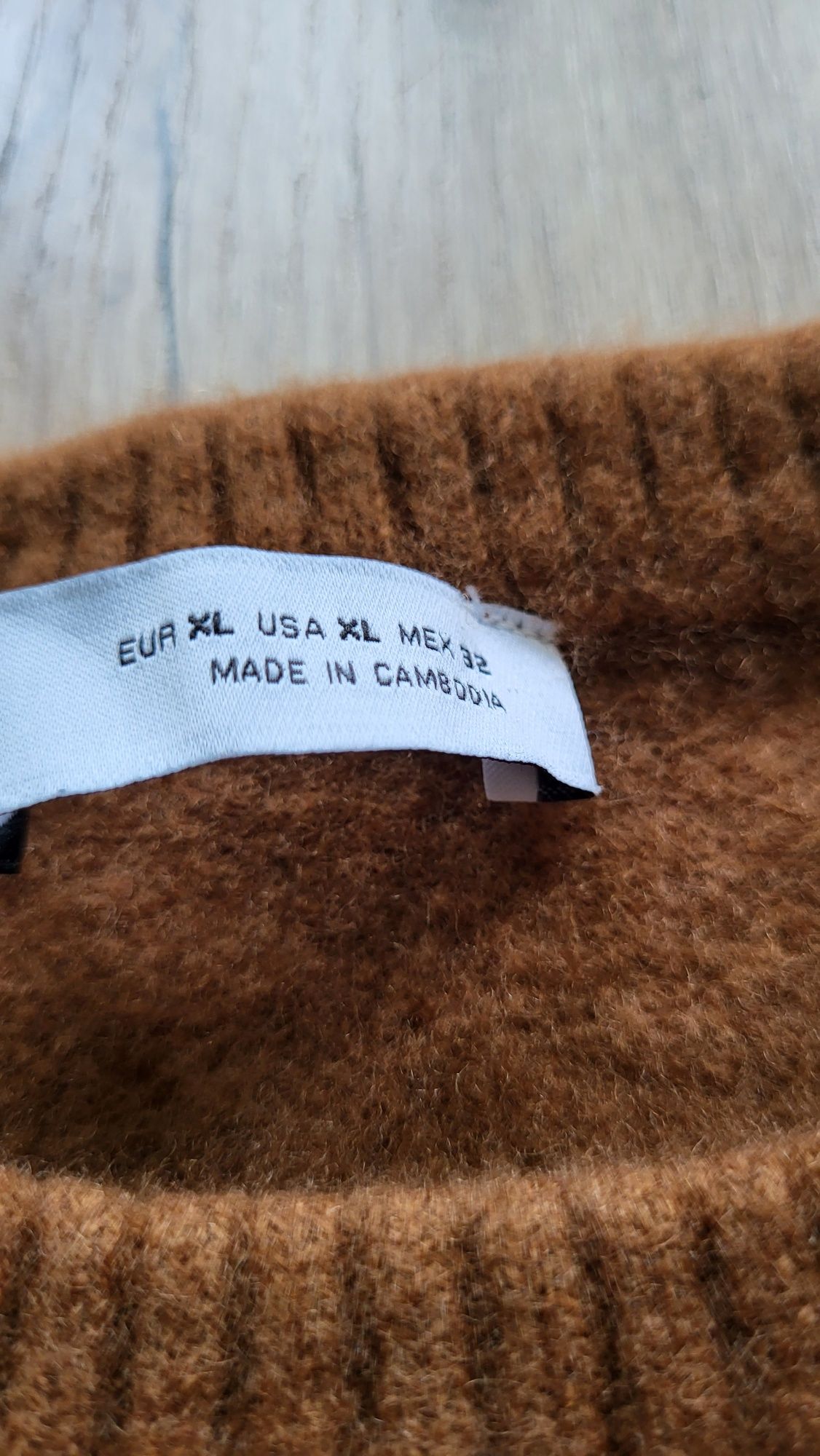 Sweter wełniany ZARA