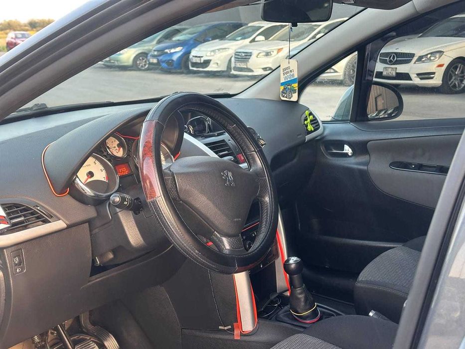 Продам Peugeot 207 2010р. #71543