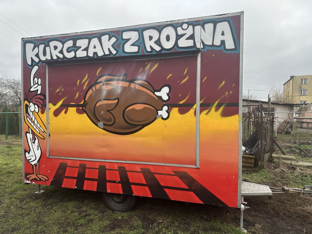Wynajem przyczepa gastronowmiczna kurczak z rożna