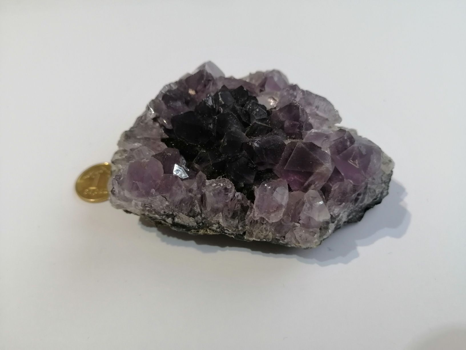 Naturalny kamień Ametyst w formie krystalicznej szczotki nr 1