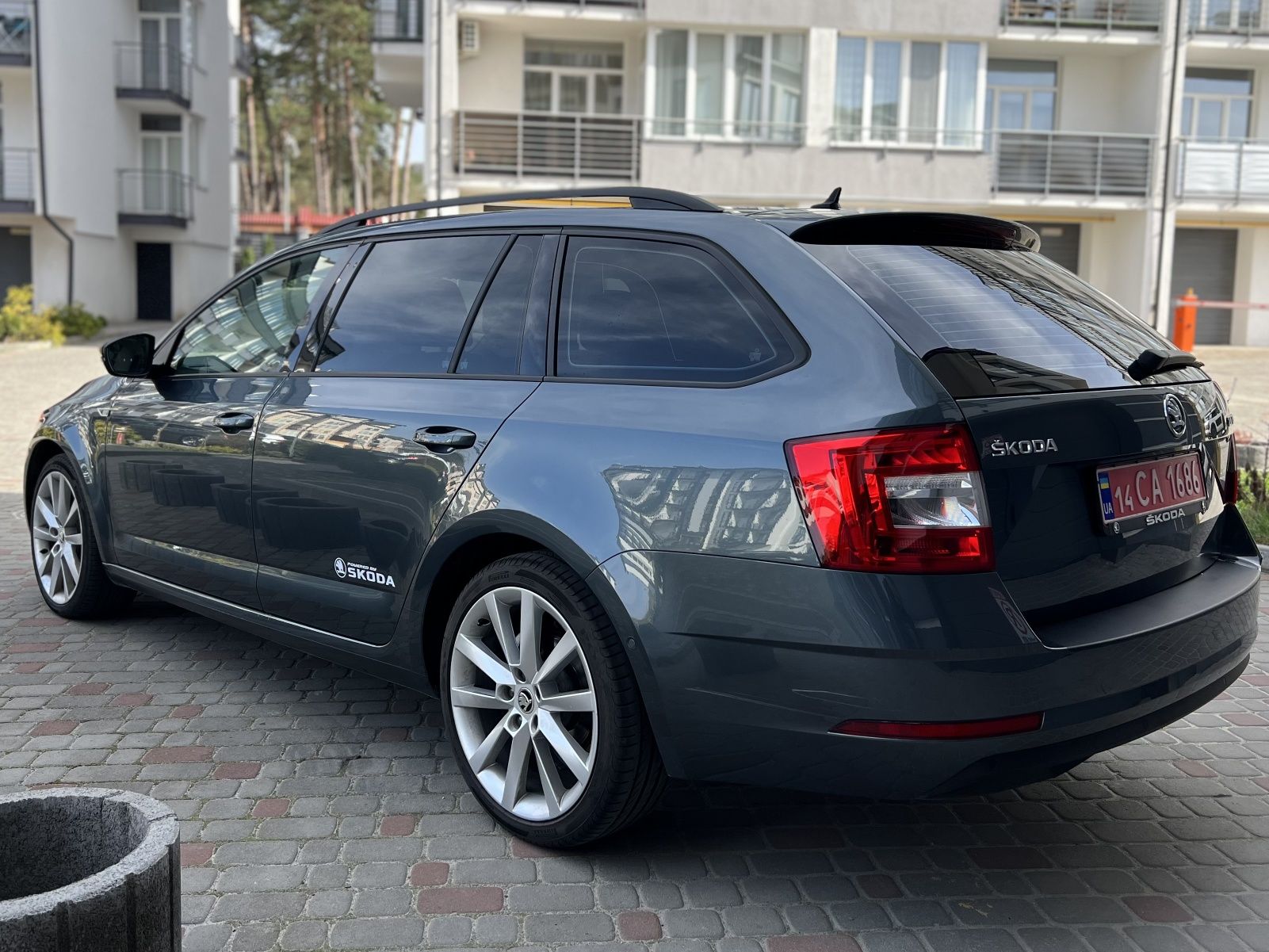 Авто skoda octavia 2020р-2.0 dsg,-150k