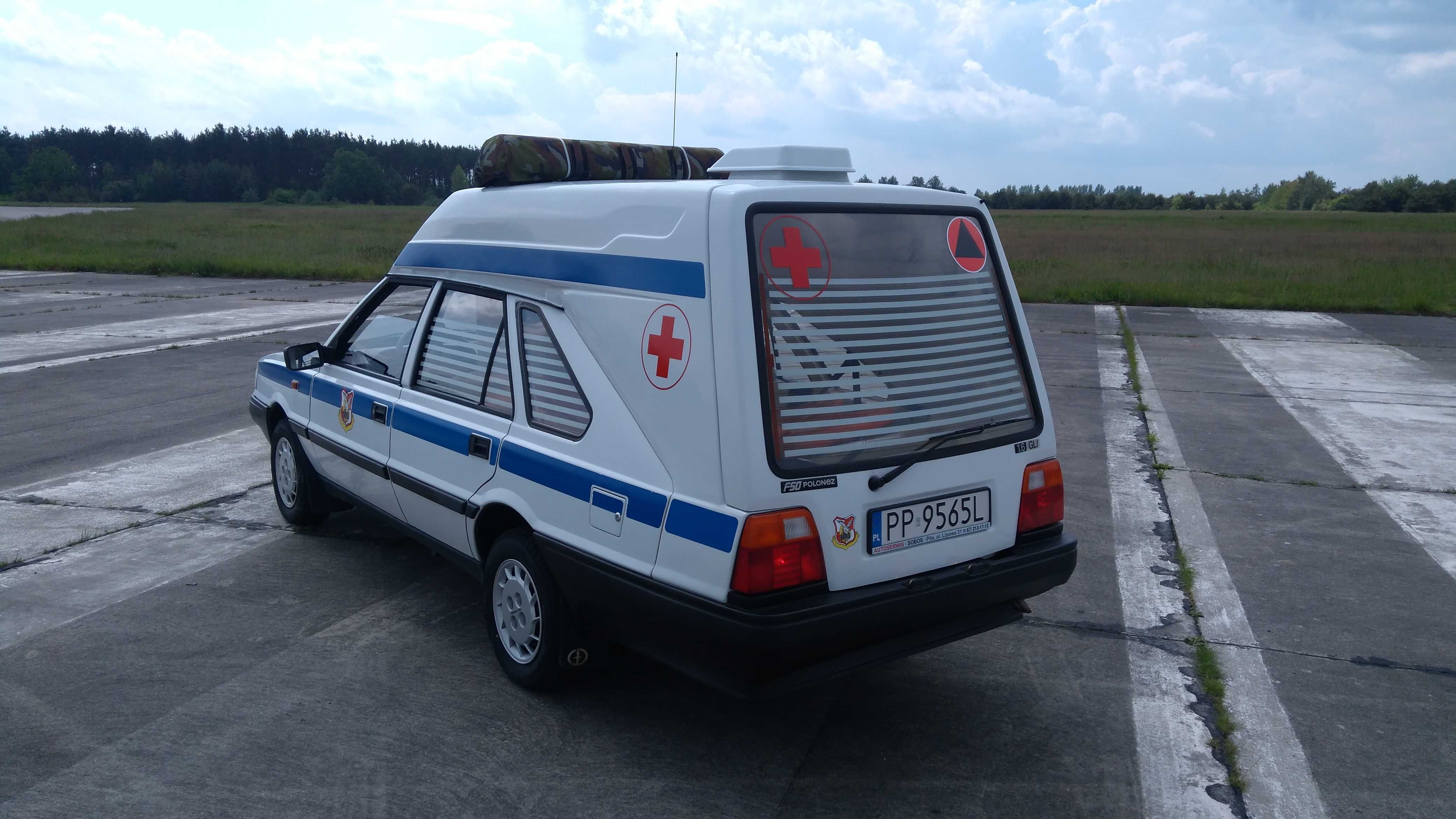 Polonez Cargo Sanitarka Karetka