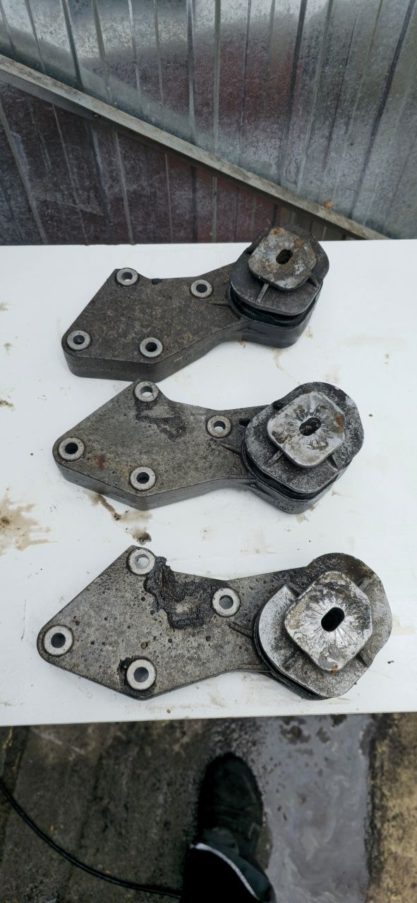 Podpora Dyfra Mostu Audi 80 B4 2.6 V6 Quattro