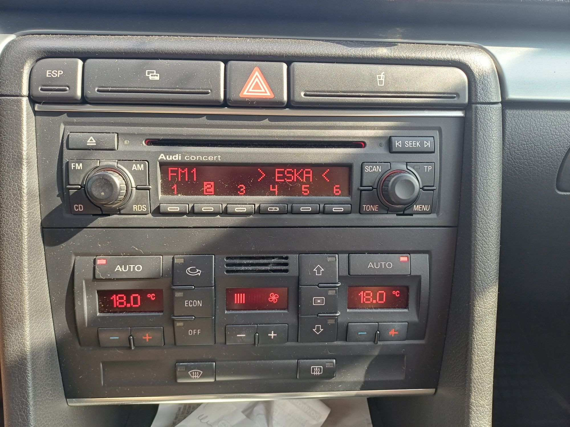 Audi A4 b7, benzyna, kombi 2005