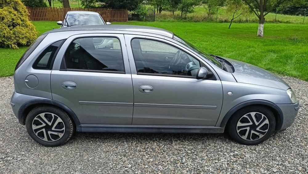 Opel Corsa 5 drzwiowa
