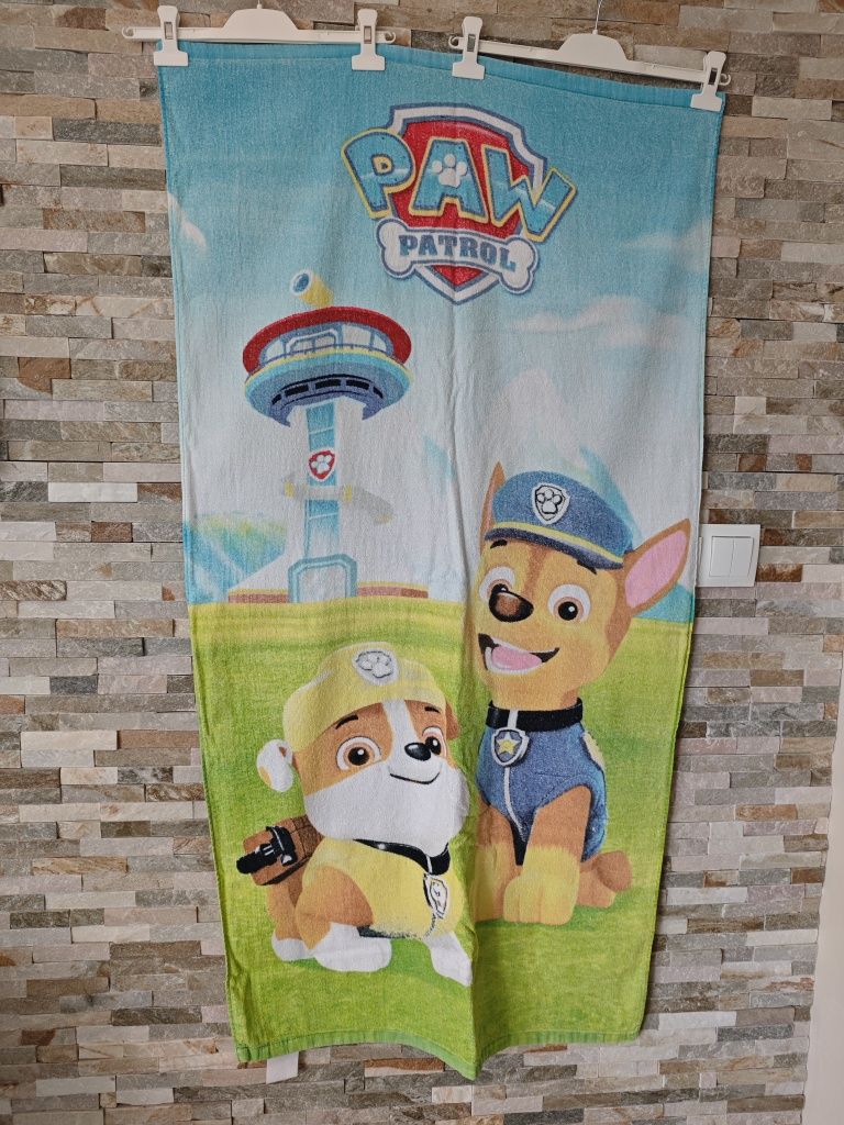 Ręcznik kąpielowy-basenowy-plażowy