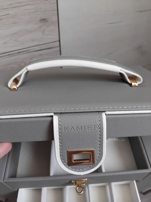 Шкатулка скринька для прикрас