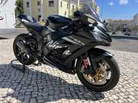 Kawasaki ZX10r modelo RR só foram feitas 500 unidades