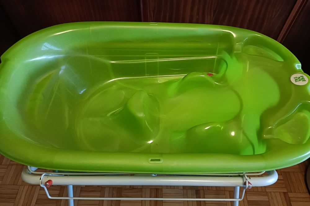 Banheira para bebé com suporte + redutor