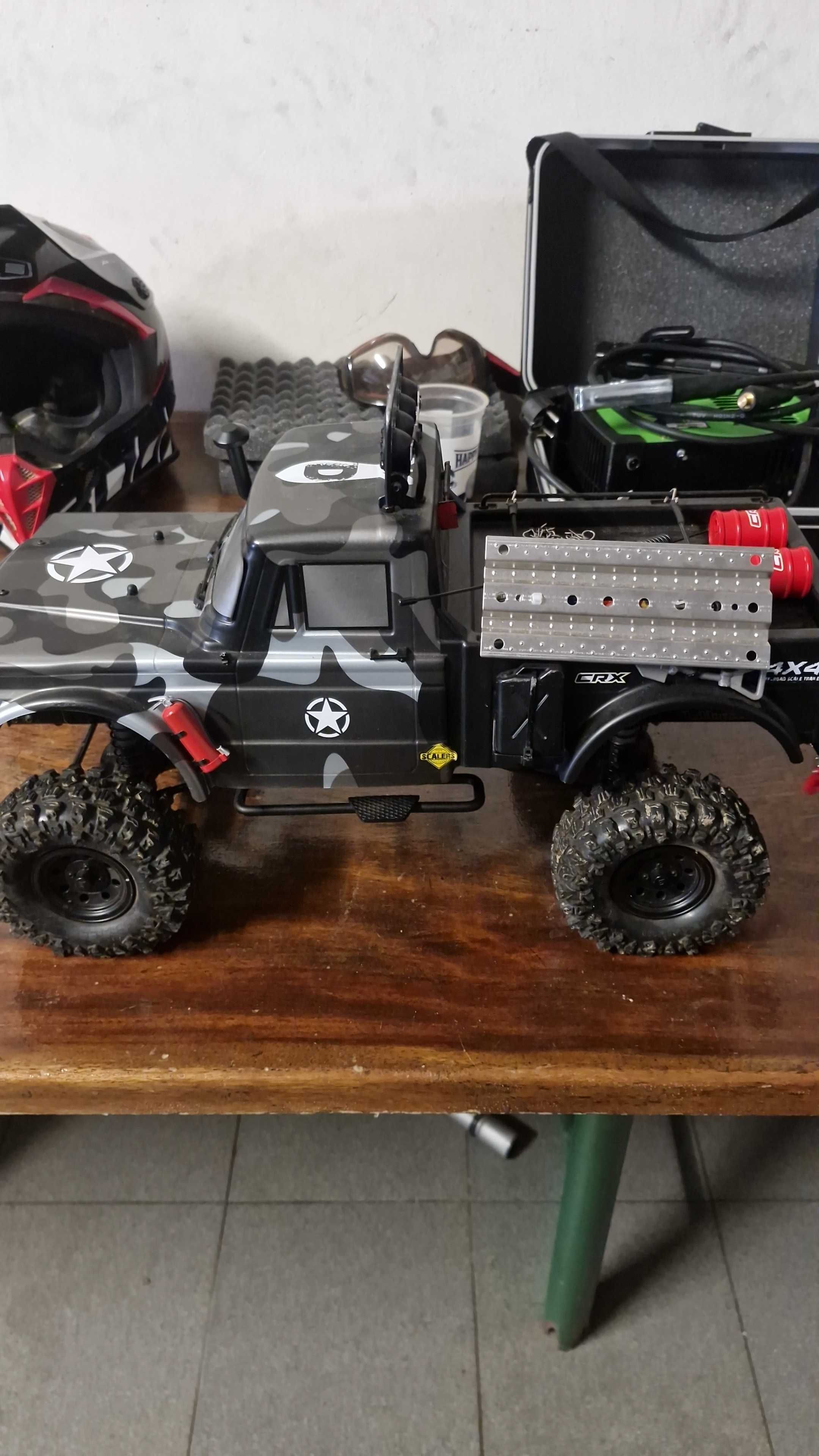 Hobbytech crx 4x4 survival trail rc
