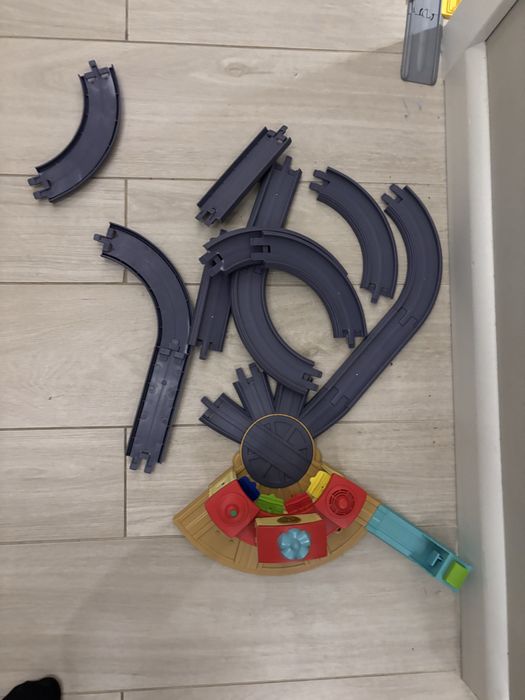 Tory Tomek i Przyjaciele