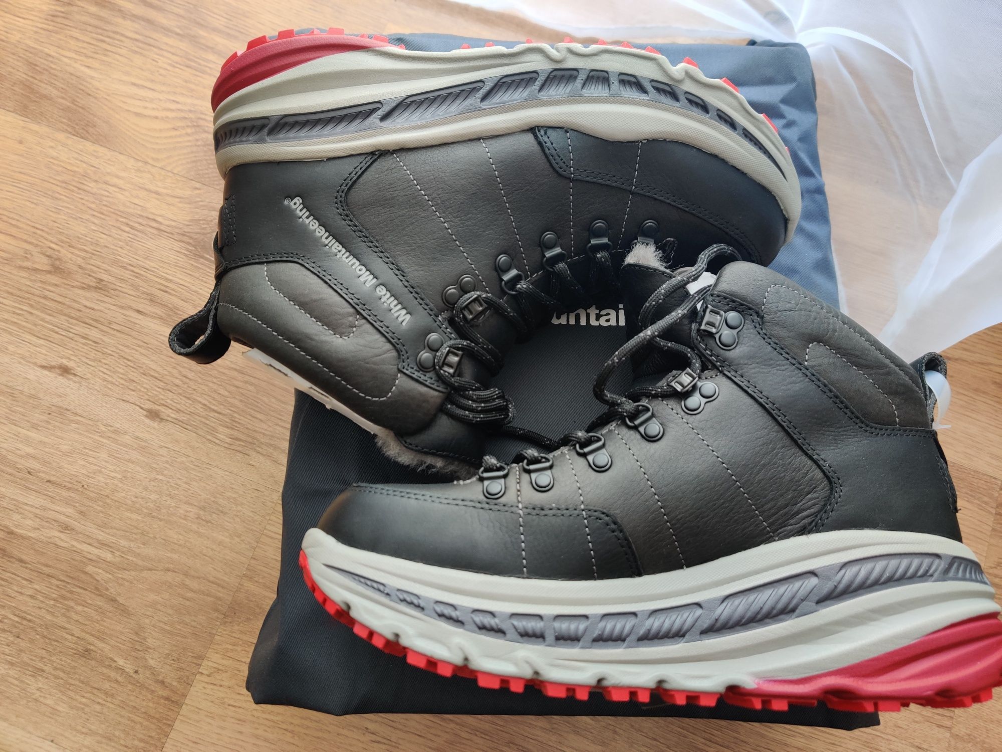 Buty zimowe ocieplane trekkingowe trapery ugg x white moutaineering