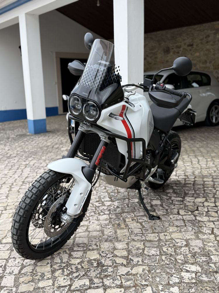 Ducati Desert X 07-2025 Nova