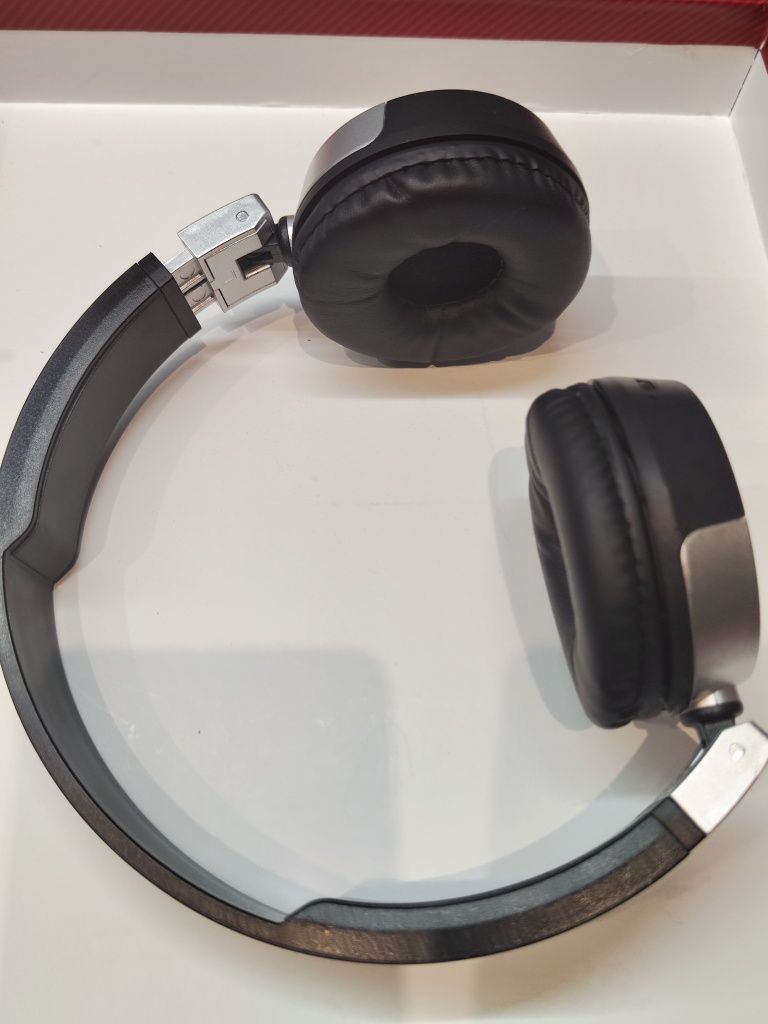 Słuchawki bezprzewodowe bluetooth NOWE