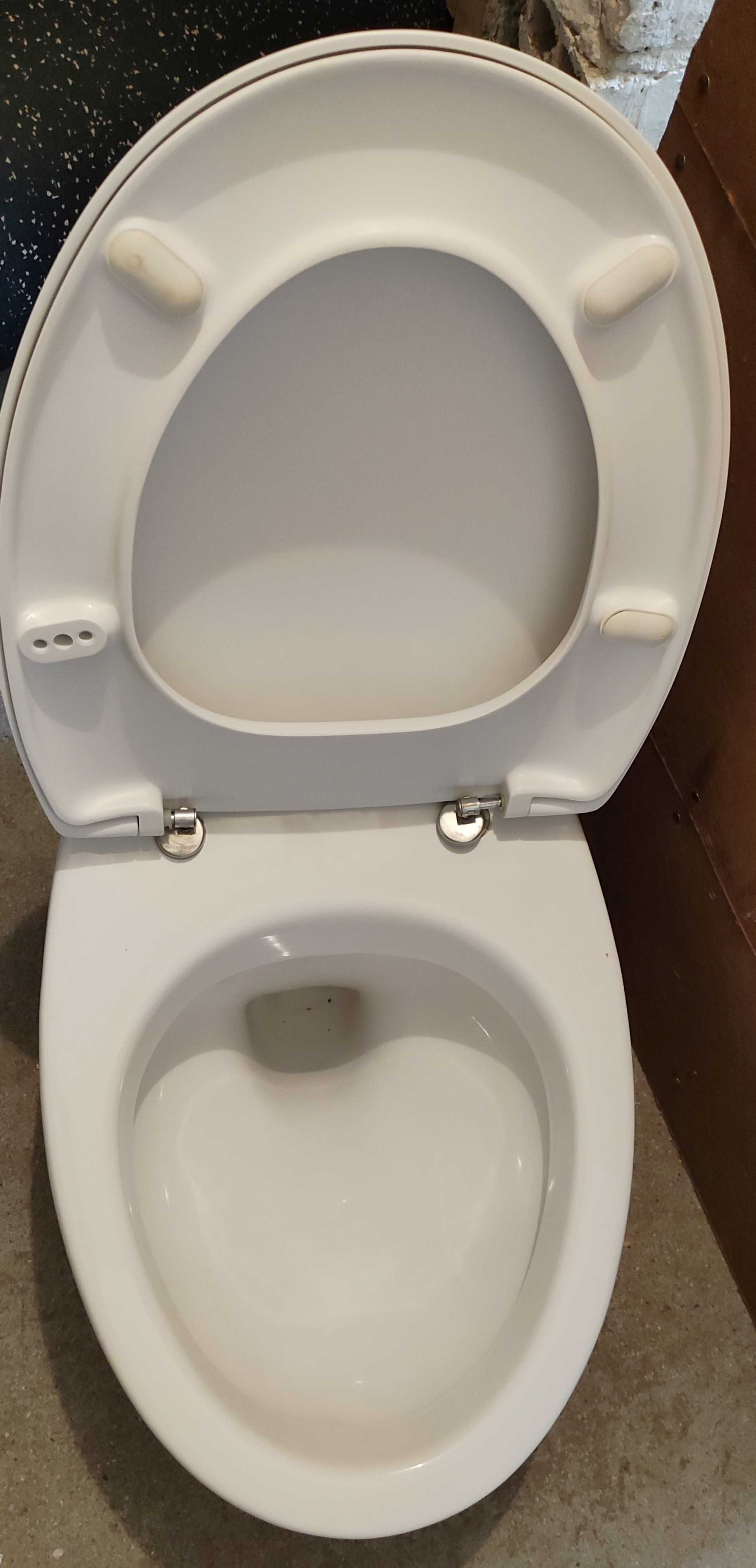 Miska sedesowa WC KOHLER+ gratis deska samoopadająca